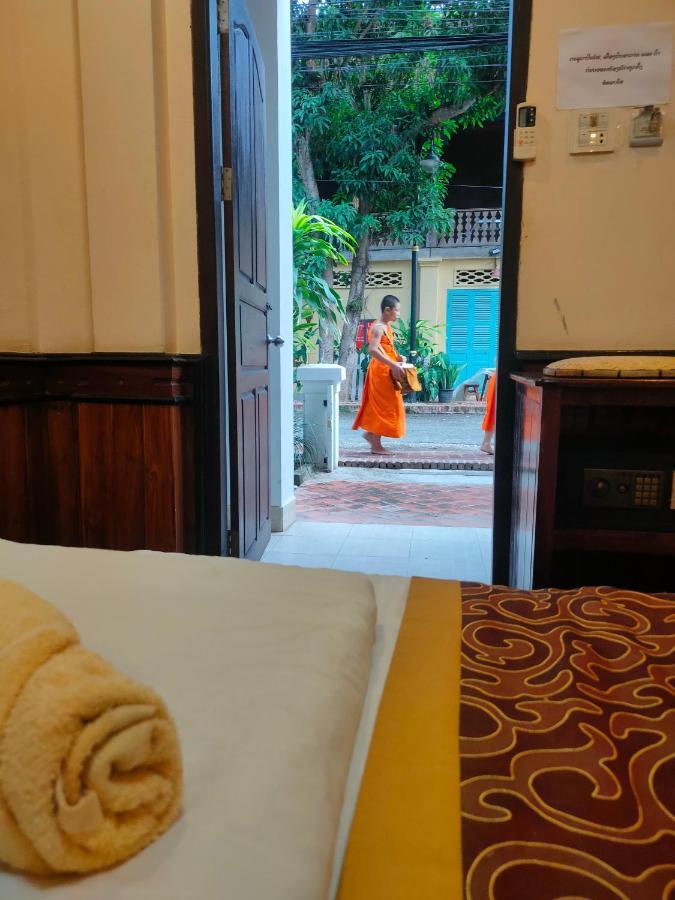 لوانغ برابانغ Lotus Corner - Heritage B&B المظهر الخارجي الصورة