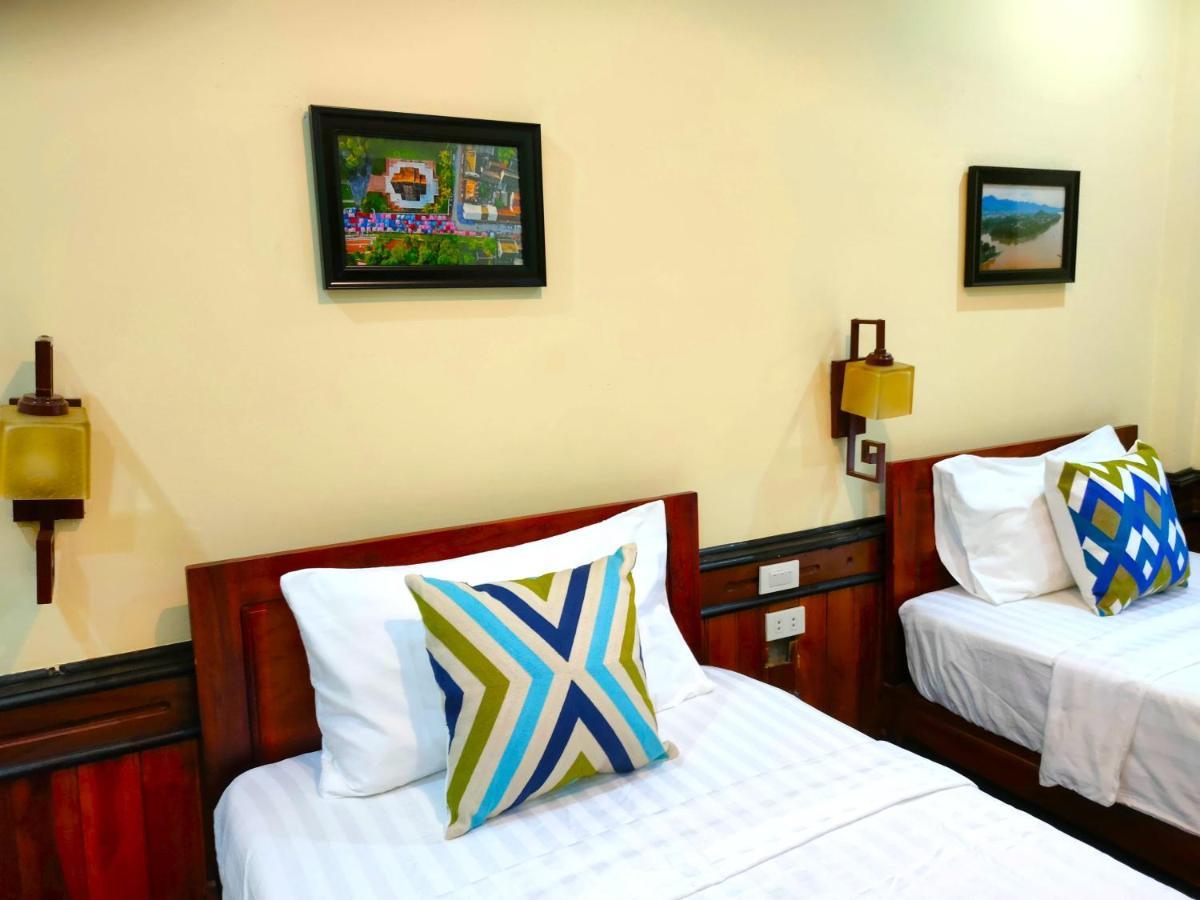 لوانغ برابانغ Lotus Corner - Heritage B&B المظهر الخارجي الصورة