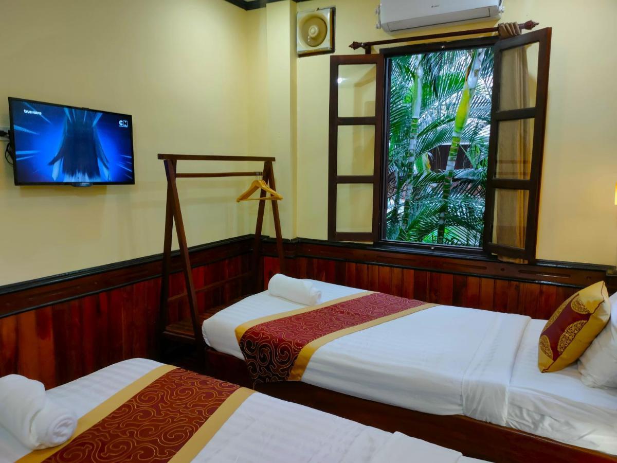لوانغ برابانغ Lotus Corner - Heritage B&B المظهر الخارجي الصورة