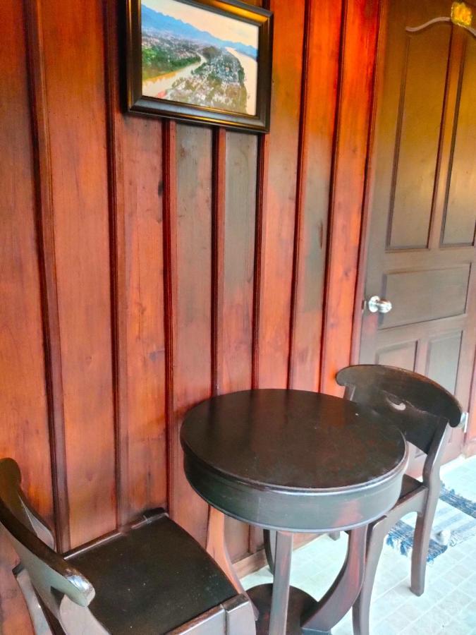 لوانغ برابانغ Lotus Corner - Heritage B&B المظهر الخارجي الصورة