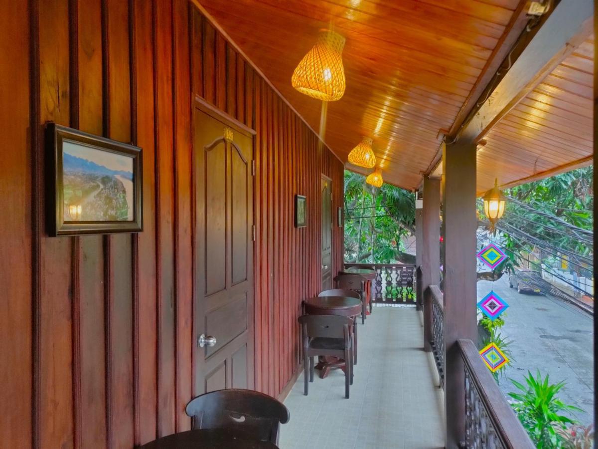 لوانغ برابانغ Lotus Corner - Heritage B&B المظهر الخارجي الصورة